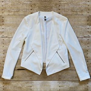 White Open Blazer Jacket With Pockets - Size 6
